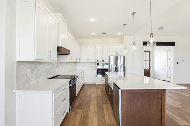 313 FARMHOUSE DRIVE, Marion, TX 78124