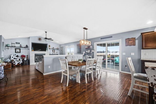 1913 Holly Street SE, Demotte, IN 46310