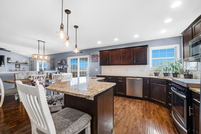 1913 Holly Street SE, Demotte, IN 46310