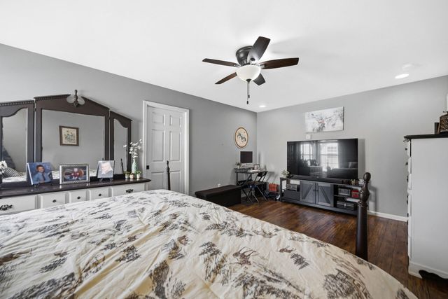 1913 Holly Street SE, Demotte, IN 46310