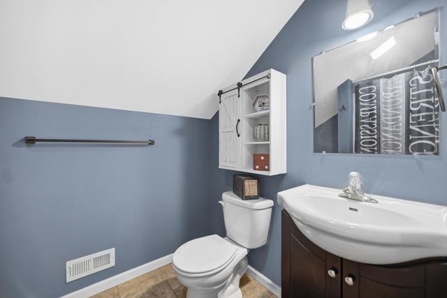 1913 Holly Street SE, Demotte, IN 46310