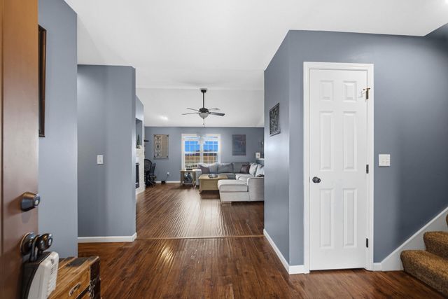 1913 Holly Street SE, Demotte, IN 46310