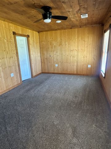 429 E Hanna Street, Denison, TX 75021