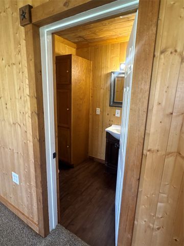 429 E Hanna Street, Denison, TX 75021