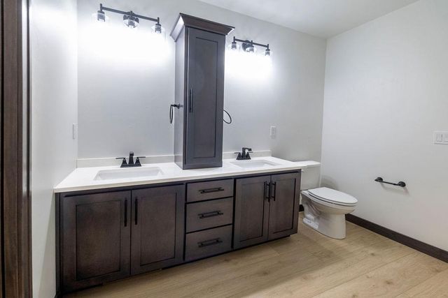 3752 EVELYN ROSE LANE, Suamico, WI 54313