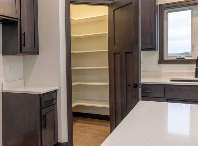 3752 EVELYN ROSE LANE, Suamico, WI 54313