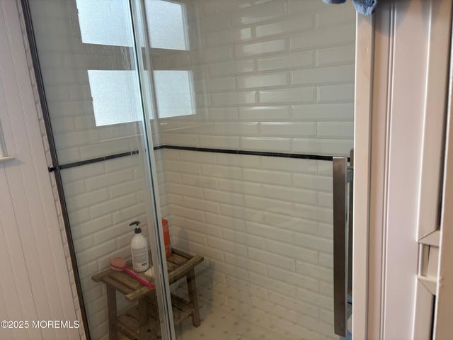 156 Rodman Drive, Beach Haven West, NJ 08050