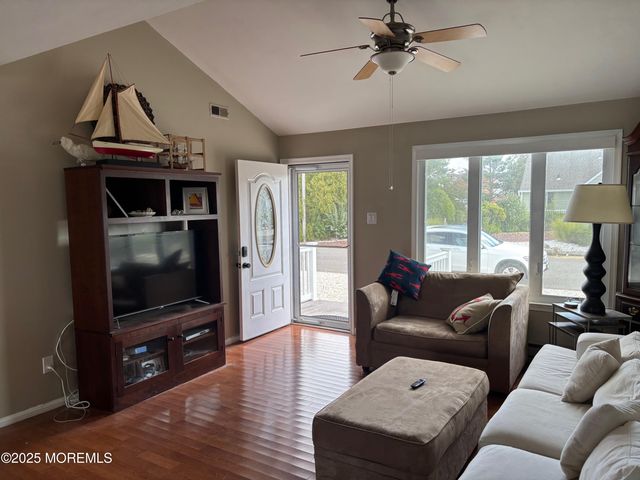 156 Rodman Drive, Beach Haven West, NJ 08050