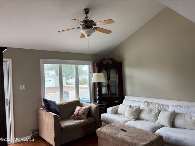 156 Rodman Drive, Beach Haven West, NJ 08050