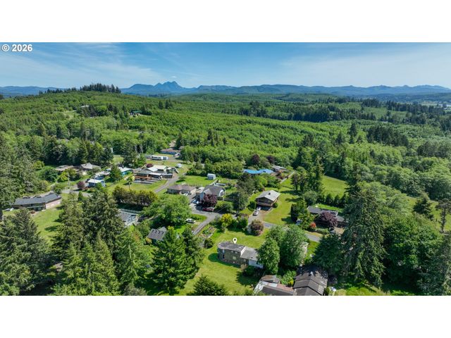 35255 LYNGSTAD HEIGHTS Ln, Astoria, OR 97103