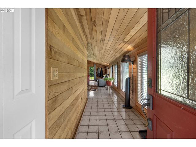 35255 LYNGSTAD HEIGHTS Ln, Astoria, OR 97103