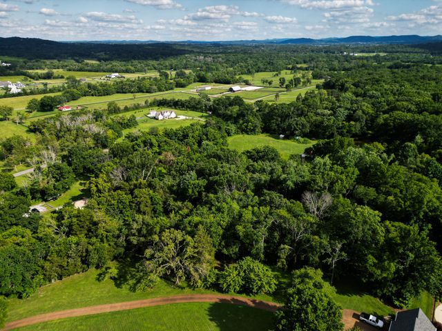 3803 N Chapel Rd, Franklin, TN 37067