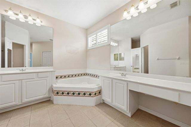 1766 SWEETWATER WEST CIRCLE, Apopka, FL 32712