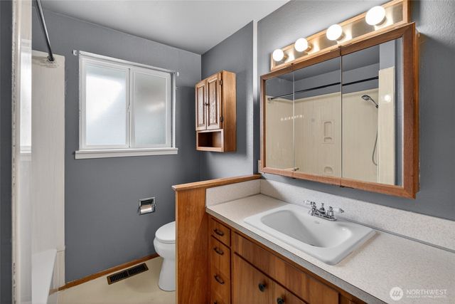 614 Violet Meadow Street S, Tacoma, WA 98444