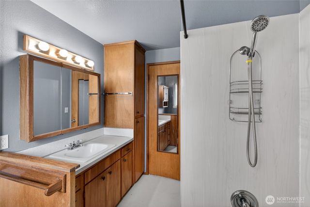 614 Violet Meadow Street S, Tacoma, WA 98444