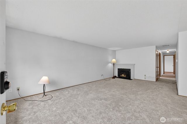 614 Violet Meadow Street S, Tacoma, WA 98444