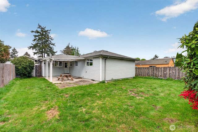 614 Violet Meadow Street S, Tacoma, WA 98444