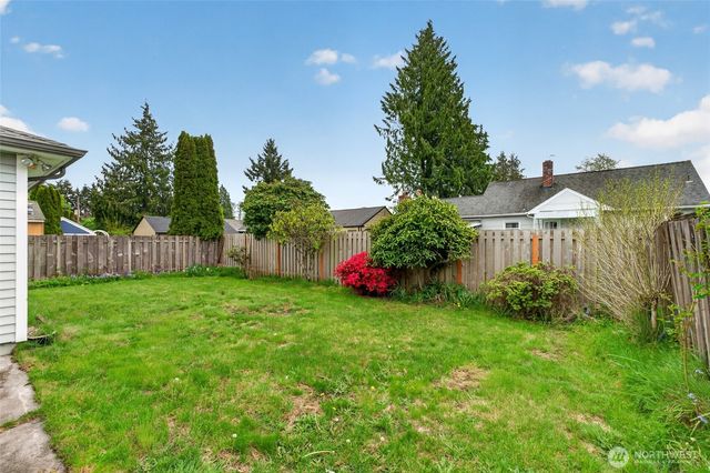 614 Violet Meadow Street S, Tacoma, WA 98444