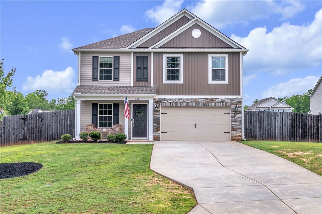 128 Sunny Point Loop, Central, SC 29630