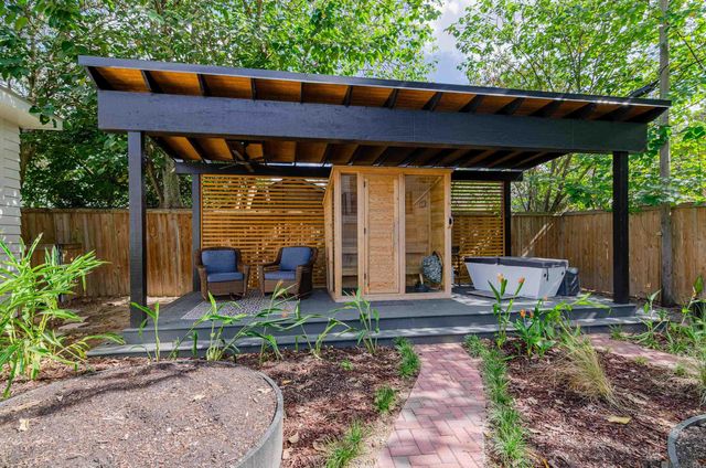 424 Lsu Ave, Baton Rouge, LA 70808