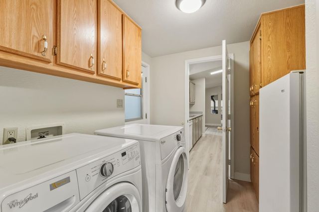 5819 Lynx Trl, Pollock Pines, CA 95726