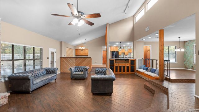 9521 Sumac, Garden Ridge, TX 78266