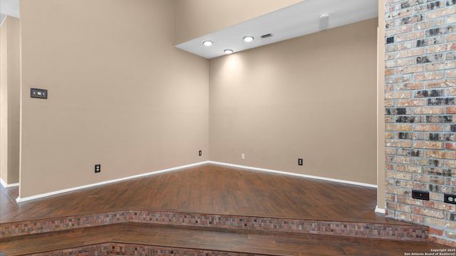 9521 Sumac, Garden Ridge, TX 78266