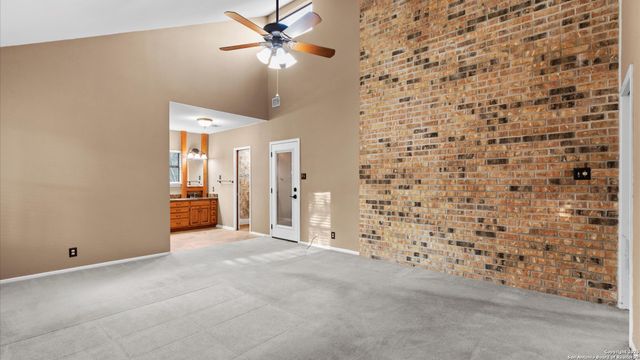 9521 Sumac, Garden Ridge, TX 78266