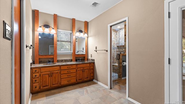 9521 Sumac, Garden Ridge, TX 78266