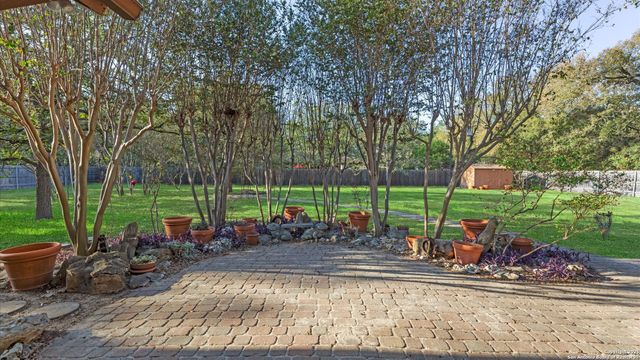 9521 Sumac, Garden Ridge, TX 78266