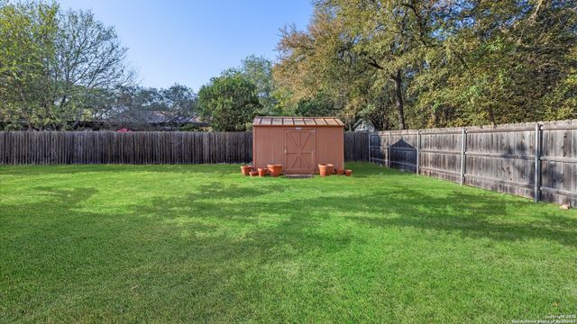 9521 Sumac, Garden Ridge, TX 78266