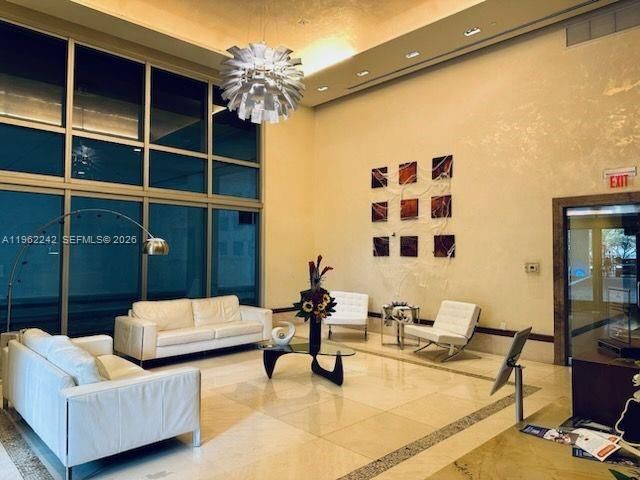 1050 Brickell Ave 1014, Miami, FL 33131