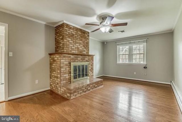 4902 POLE RD, Alexandria, VA 22309