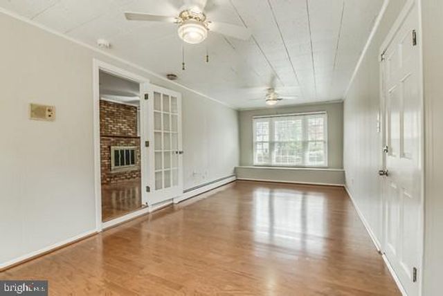 4902 POLE RD, Alexandria, VA 22309