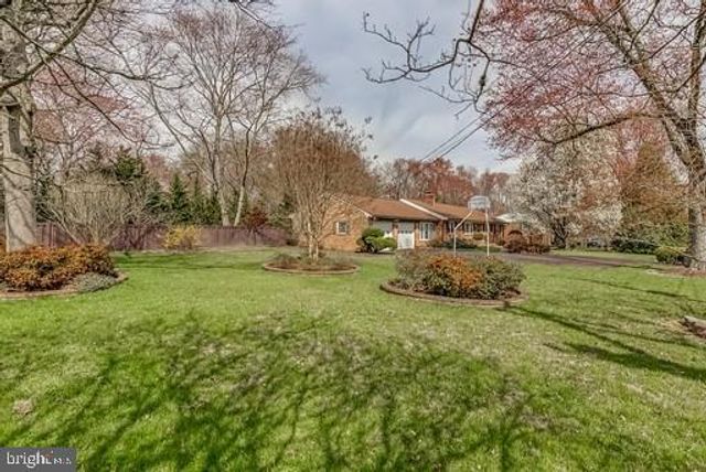 4902 POLE RD, Alexandria, VA 22309