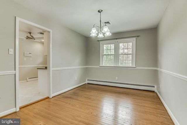 4902 POLE RD, Alexandria, VA 22309