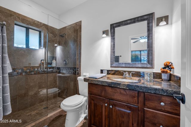 12234 S YAKI Court, Phoenix, AZ 85044