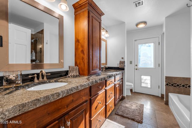 12234 S YAKI Court, Phoenix, AZ 85044