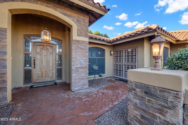 12234 S YAKI Court, Phoenix, AZ 85044