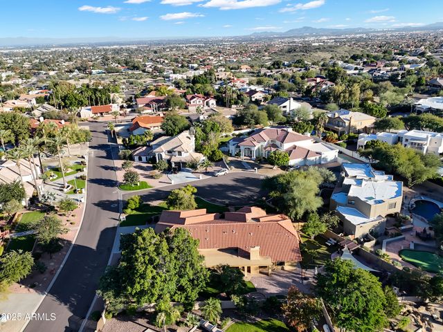 12234 S YAKI Court, Phoenix, AZ 85044