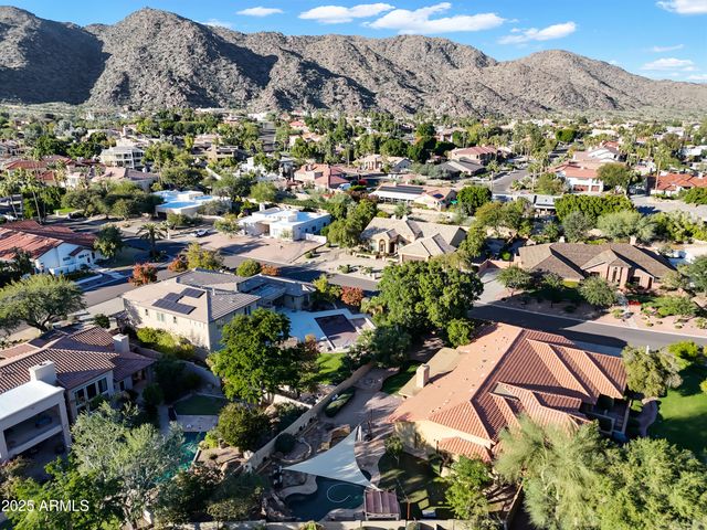 12234 S YAKI Court, Phoenix, AZ 85044