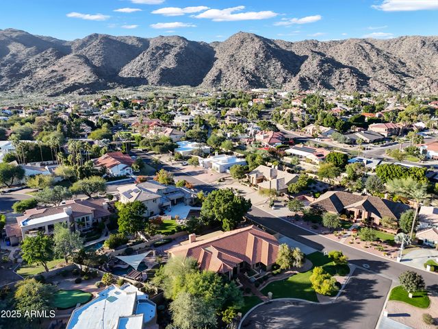 12234 S YAKI Court, Phoenix, AZ 85044