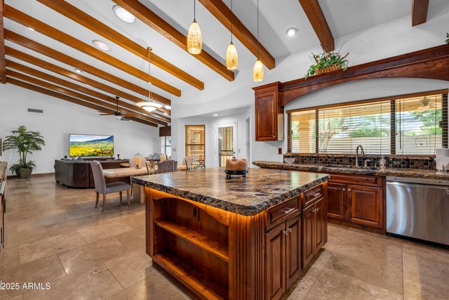 12234 S YAKI Court, Phoenix, AZ 85044