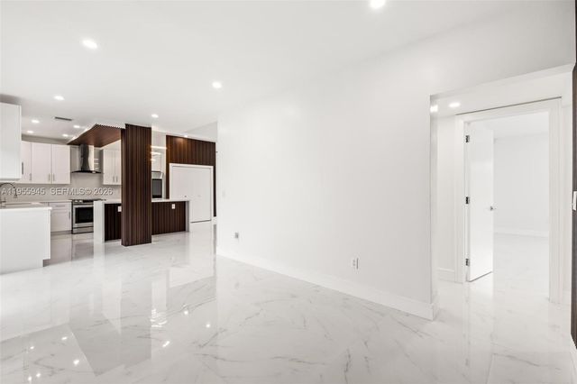 14801 NW 5th Ave, Miami, FL 33168