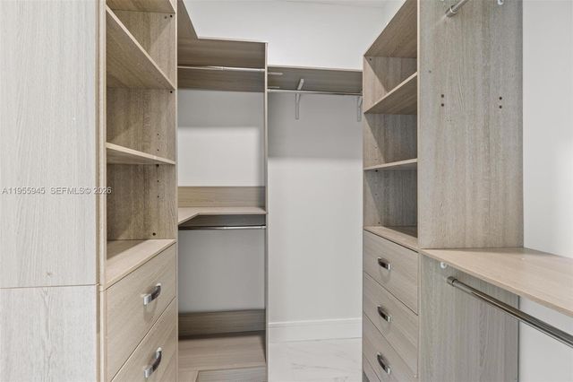 14801 NW 5th Ave, Miami, FL 33168