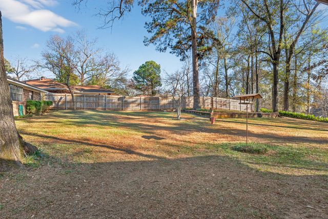 8204 Heatherbrook Circle, Haughton, LA 71037