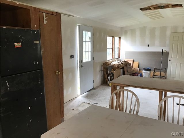 239 County Route 8, Granby, NY 13069