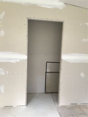 239 County Route 8, Granby, NY 13069