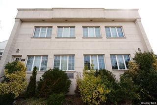 450 E Park Avenue 7, Long Beach, NY 11561