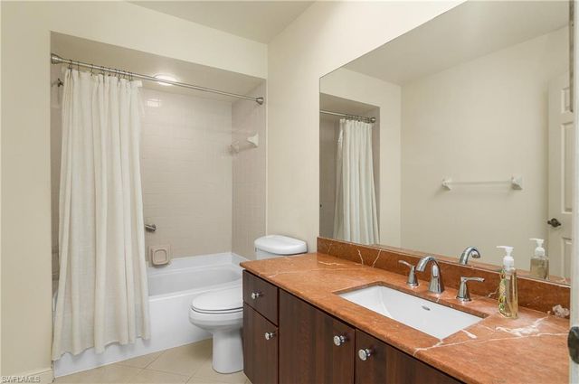701 Augusta BLVD 701-8, Naples, FL 34113